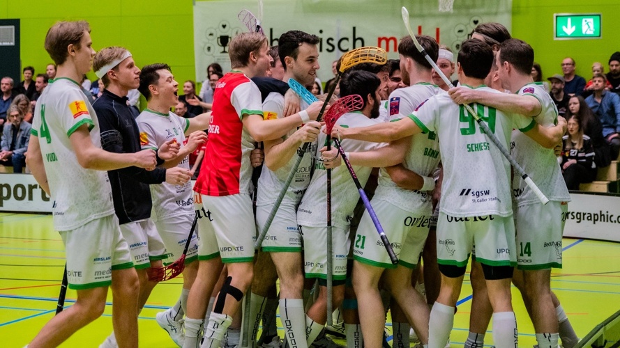 Neuer Bodenbelag für unsere Leidenschaft Unihockey!