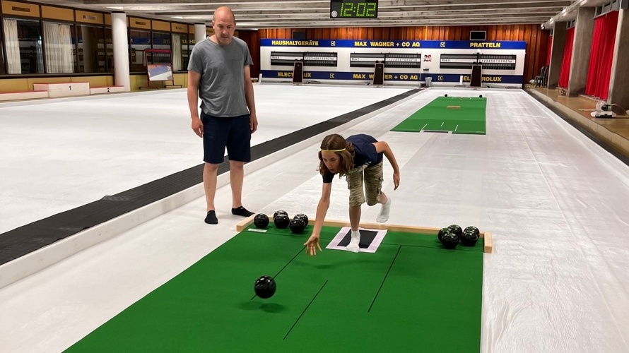 Bowls-Bahnen für "Sommer-Curling" im CRB Arlesheim