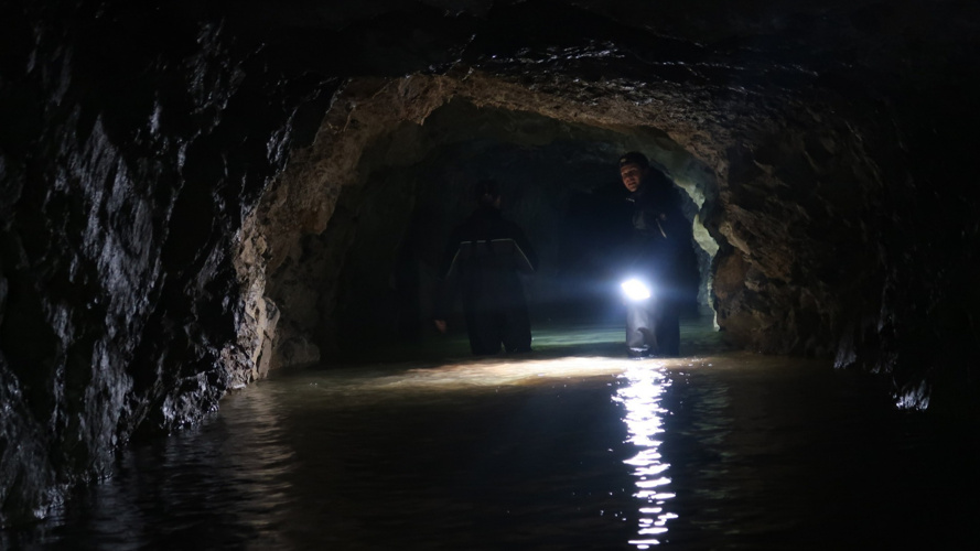 Entdeckung des Wasserfallen-Eisenbahntunnels