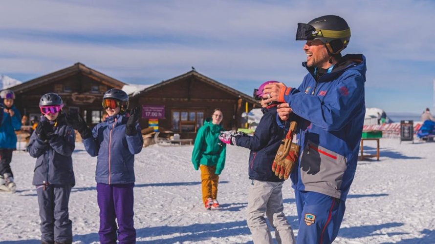 JUGILA - le camp de sports de neige inclusif pour les enfants