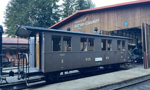 Révision de la voiture "Jungfrau-bar" BOB6 pour le Blonay-Chamby